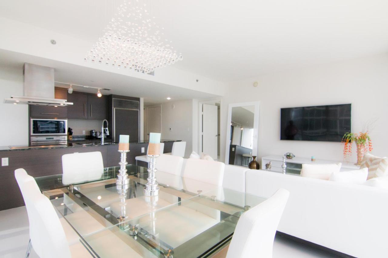 Luxury 5-Star Condo @37Th Floor In Icon Brickell 2B/2B マイアミ エクステリア 写真