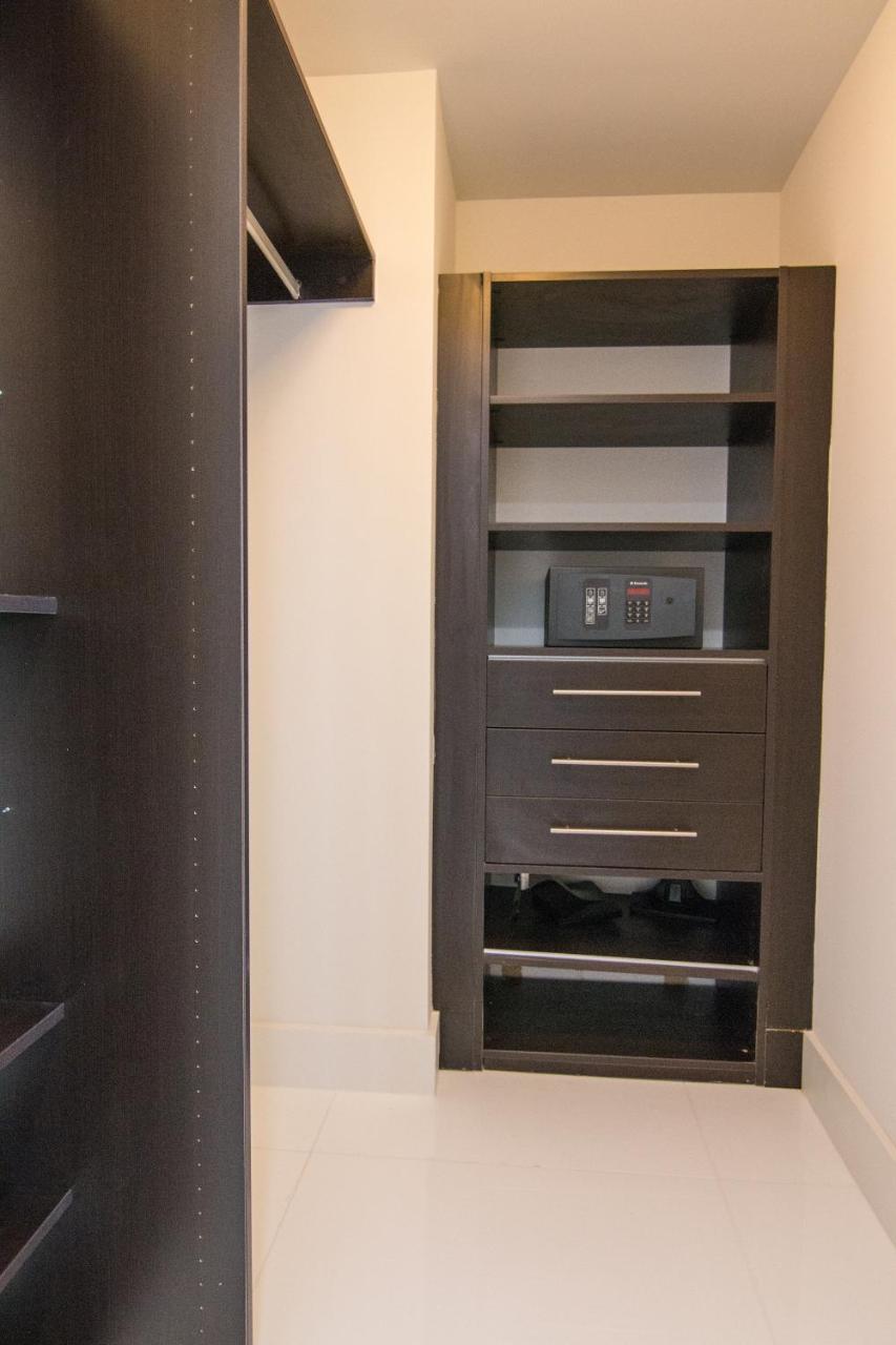 Luxury 5-Star Condo @37Th Floor In Icon Brickell 2B/2B マイアミ エクステリア 写真